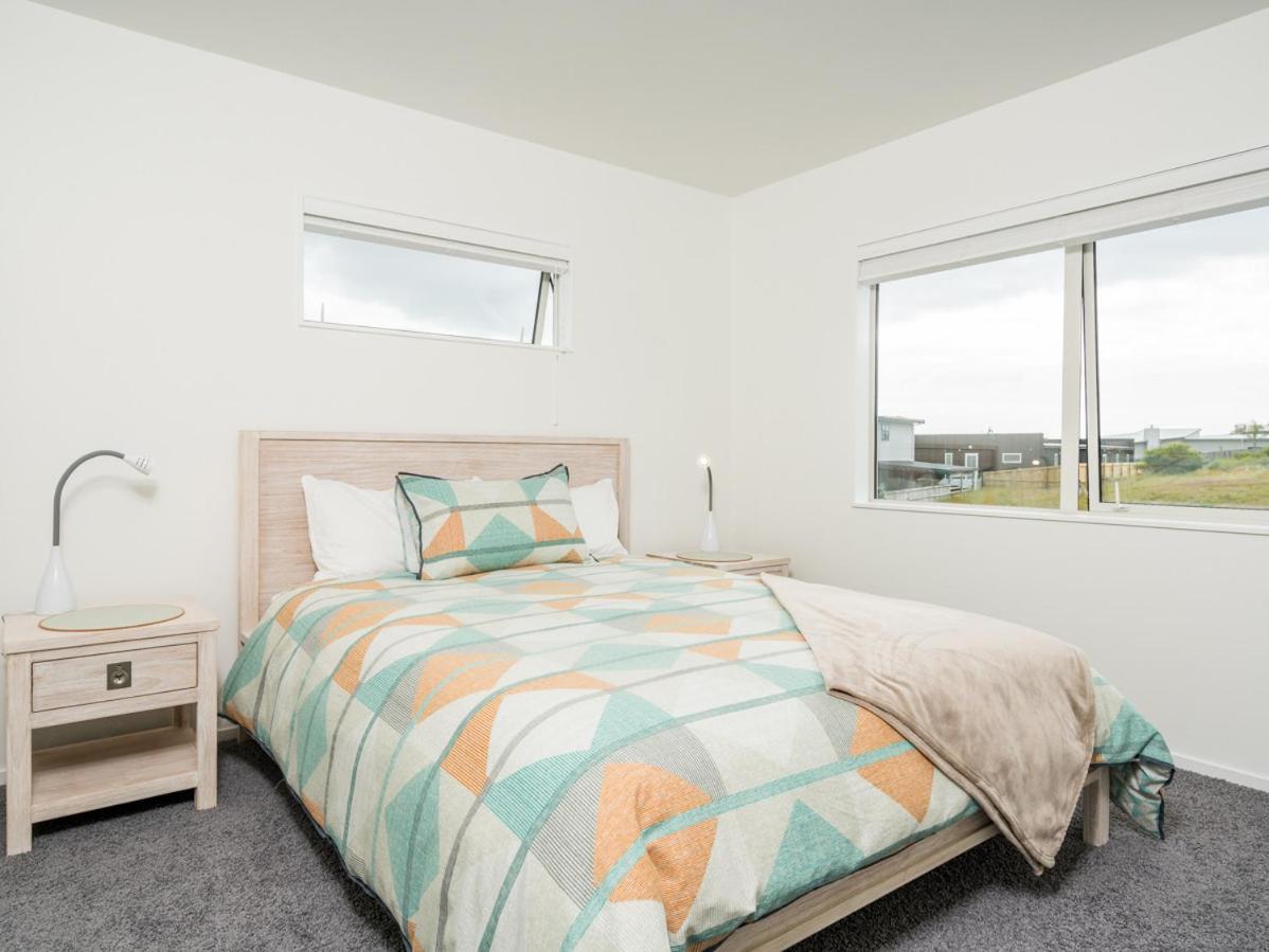 Ruakaka Sands - Ruakaka Holiday Home Eksteriør billede