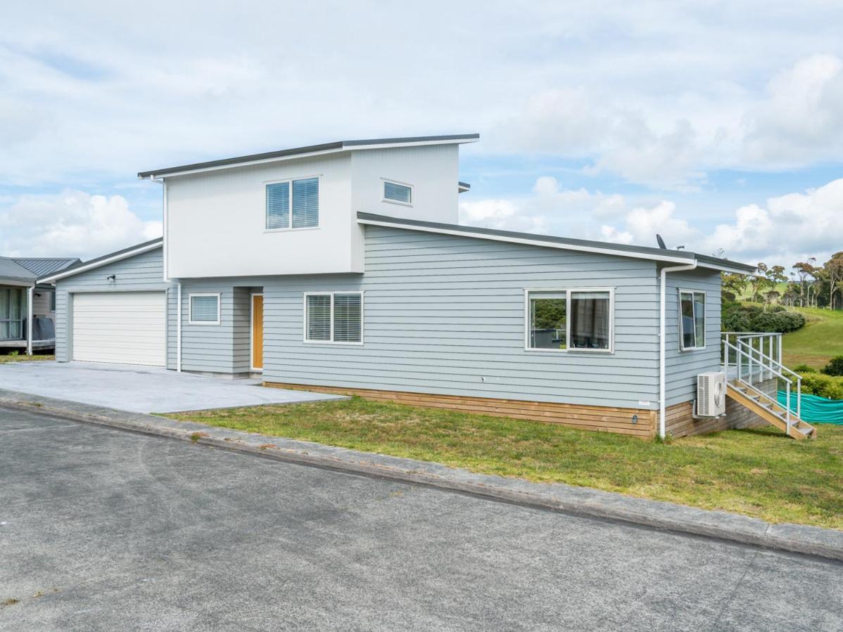 Ruakaka Sands - Ruakaka Holiday Home Eksteriør billede